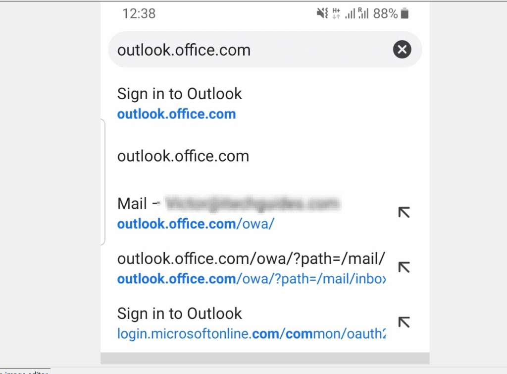 outlook 365 signature add email hyperlink