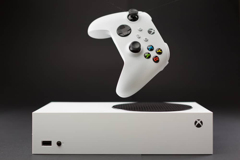 Why Does My Xbox Turn On by Itself - Itechguides